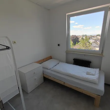 Apartment Monter24- Hk2 Grosse Monteurs Mainz, Wiesbaden, Ruesselsheim, Gute Anbindung