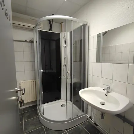 Apartamento Monter24- Hk2 Grosse Monteurs Mainz, Wiesbaden, Ruesselsheim, Gute Anbindung