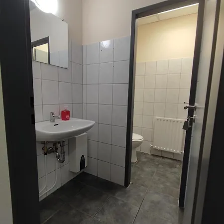 Apartment Monter24- Hk2 Grosse Monteurs Mainz, Wiesbaden, Ruesselsheim, Gute Anbindung *