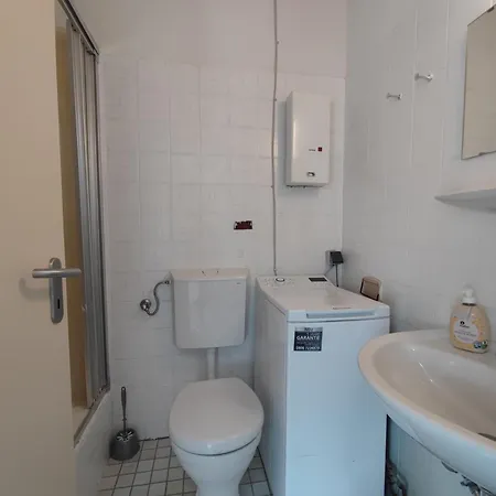 Apartment Monter24- Hk2 Grosse Monteurs Mainz, Wiesbaden, Ruesselsheim, Gute Anbindung